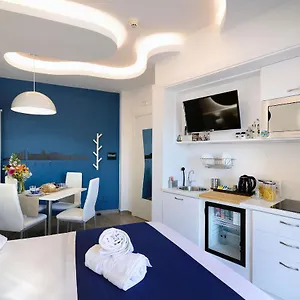 Bed & Breakfast Station, Napels