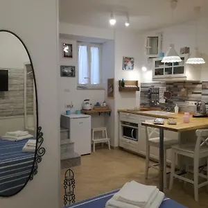 Casa vacanze O' Vascio Chic, Napoli